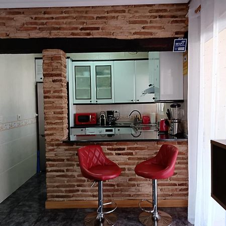 Casa Oasis Puertollano, Una Casa Rural En Puertollano, Agradable, Con Piscina En Zona Tranquila Exteriér fotografie